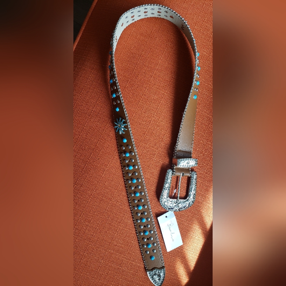 Stylish Studded Bling Tan&Turquoise Belt. Statement Buckle. Size S. New!